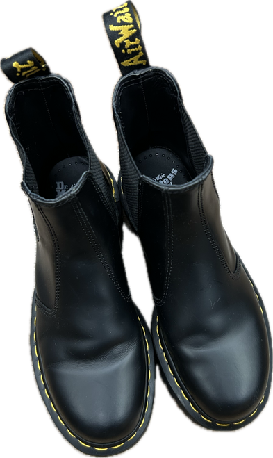 Vist Large View of Product Image Which is Used Unbranded Outerwear Boots 8