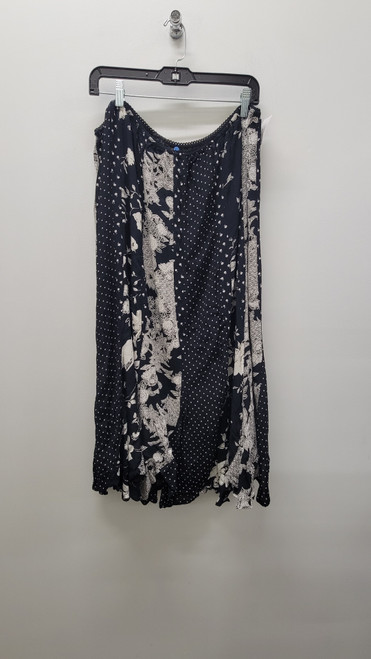 Vist Large View of Product Image Which is Used Black Attitude Long Skirt 3X 22/36