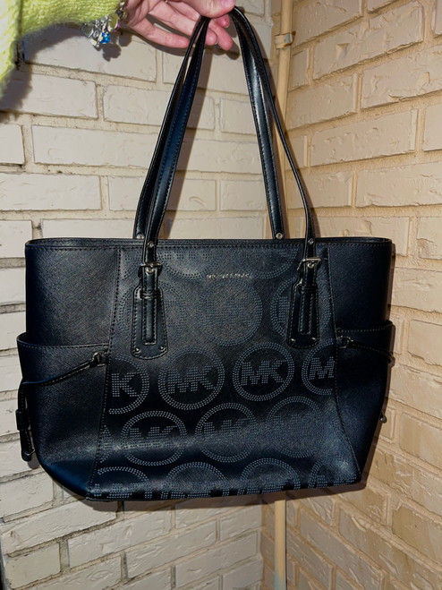 Vist Large View of Product Image Which is Used Michael Michael Kors Small Handbag