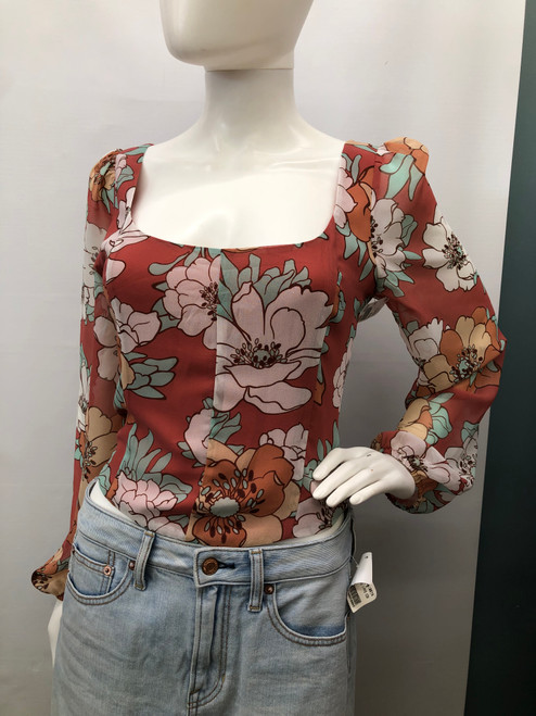 Vist Large View of Product Image Which is Used Wilfred Long Sleeve Top S-4/6