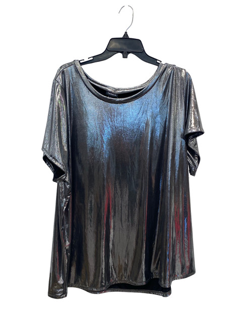 Vist Large View of Product Image Which is Used Torrid Short Sleeve Top 4X-24