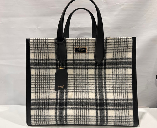 Vist Large View of Product Image Which is Used Kate Spade Xlarge Handbag