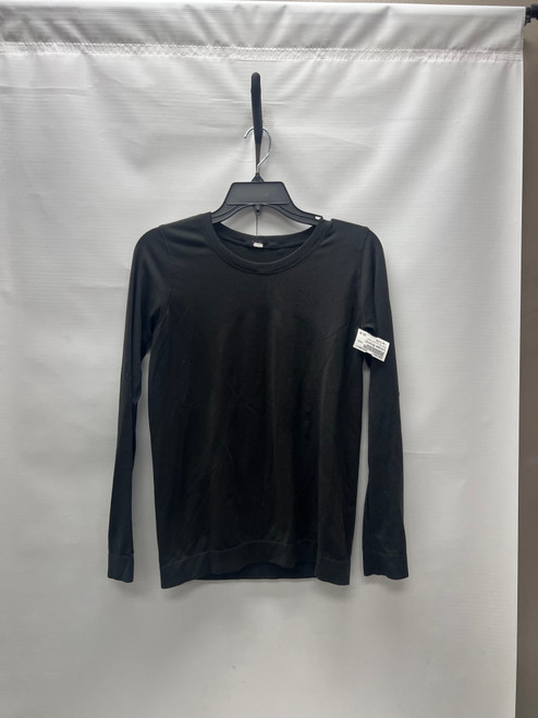 Vist Large View of Product Image Which is Used Lululemon Athletica Active Long Sleeve S-4/6
