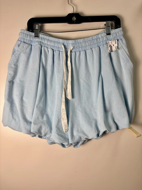 Vist Large View of Product Image Which is Used Unbranded Shorts L 12-14/31-32
