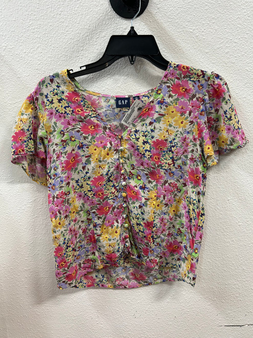 Vist Large View of Product Image Which is Used Gap Short Sleeve Top S-4/6