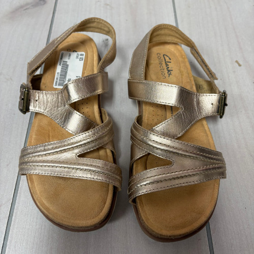 Vist Large View of Product Image Which is Used Clarks Sandals 8.5