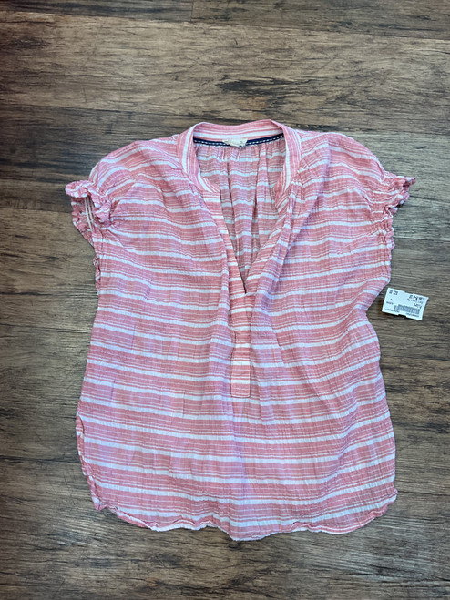 Vist Large View of Product Image Which is Used Pilcro Short Sleeve Top M-8/10