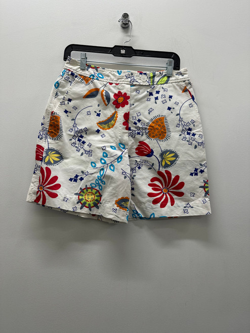 Vist Large View of Product Image Which is Used white Marc Cain Shorts 4-27