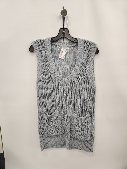 Vist Large View of Product Image Which is Used Zara Sleeveless Top S-4/6