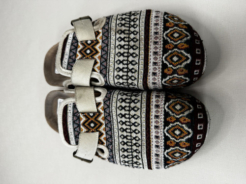 Vist Large View of Product Image Which is Used Dirty Laundry Clogs 9.5