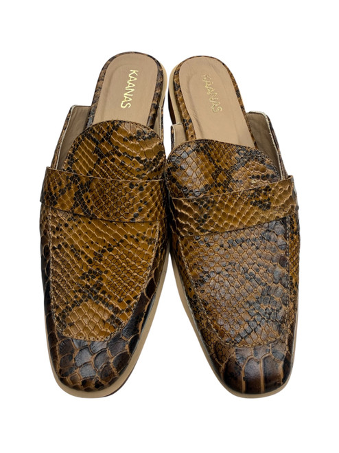 Vist Large View of Product Image Which is Used Unbranded Flats 8