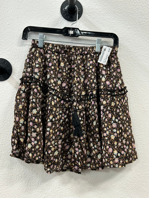 Vist Large View of Product Image Which is Used Unbranded Short Skirt S 4-6/27-28