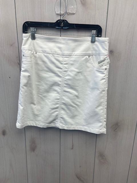 Vist Large View of Product Image Which is Used Unbranded Short Skirt 8-29