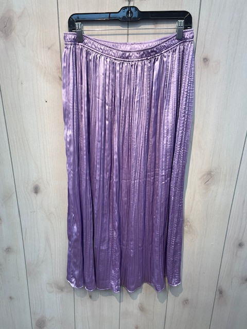 Vist Large View of Product Image Which is Used Simply Vera Wang Long Skirt L 12-14/31-32