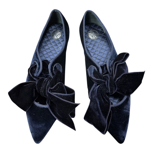 Vist Large View of Product Image Which is Used Tory Burch Flats 8