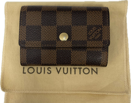 Vist Large View of Product Image Which is Used Louis Vuitton Wallet as is