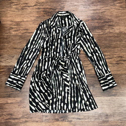 Vist Large View of Product Image Which is Used House Of Harlow 1960 Short Dress B S-4/6