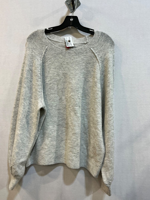 Vist Large View of Product Image Which is Used Vince Camuto Lightweight Sweater M-8/10