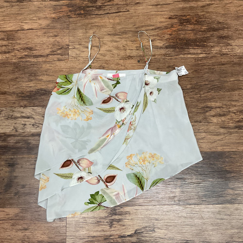 Vist Large View of Product Image Which is Used Amanda Uprichard Tank Top L-12/14