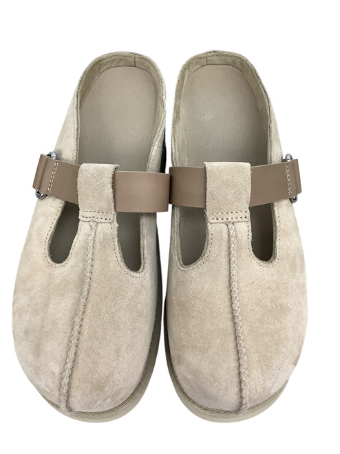 Vist Large View of Product Image Which is Used Ugg Australia Clogs 10