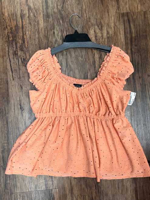 Vist Large View of Product Image Which is Used Torrid Short Sleeve Top L-12/14