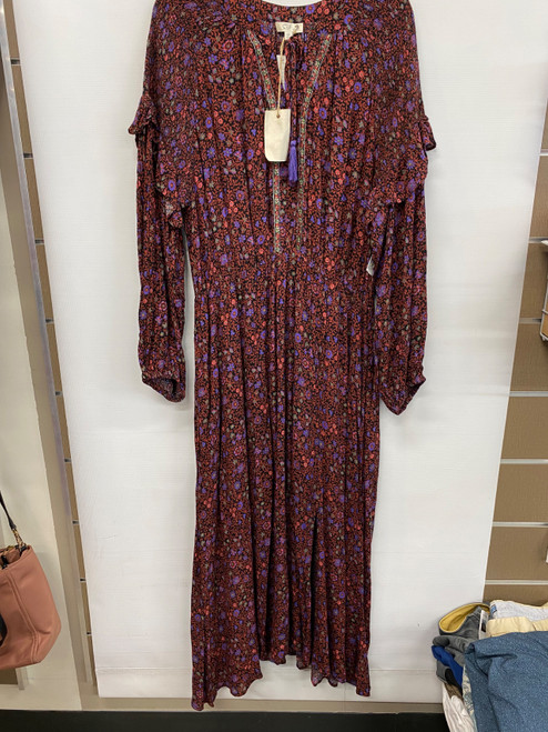 Vist Large View of Product Image Which is Used Easel Long Dress F 1X-18