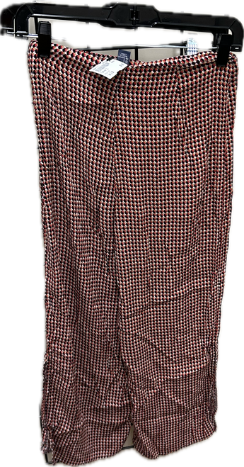 Vist Large View of Product Image Which is Used Forever 21 Casual Pant 2-26