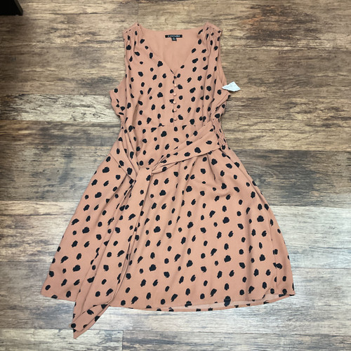 Vist Large View of Product Image Which is Used 41 Hawthorn Short Dress B M-8/10