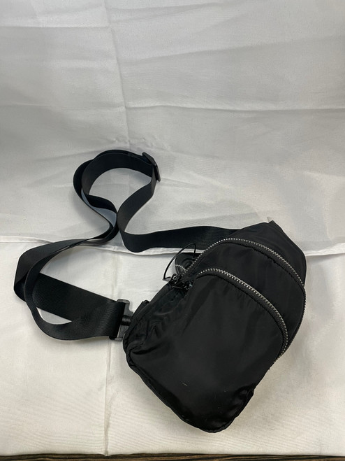 Vist Large View of Product Image Which is Used Art Class Small Handbag