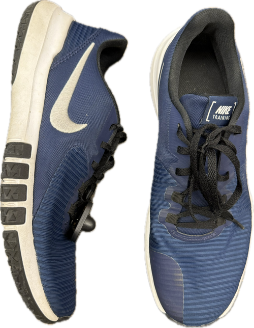 Vist Large View of Product Image Which is Used Nike Mens Athletic Shoes 9.5