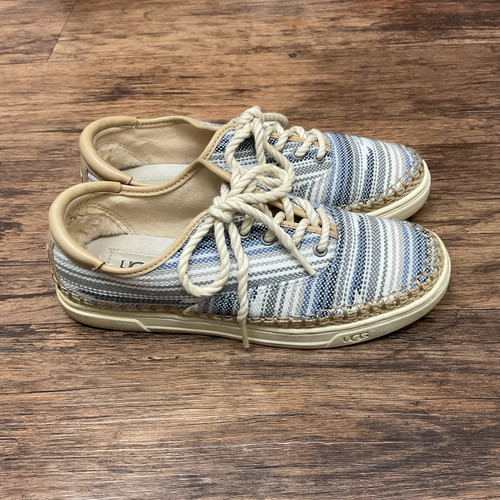 Vist Large View of Product Image Which is Used Ugg Australia Casual Shoes 7