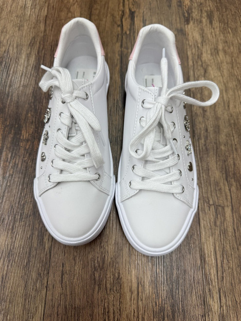 Vist Large View of Product Image Which is Used Unbranded Casual Shoes 8