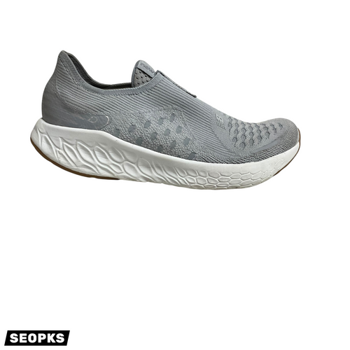Vist Large View of Product Image Which is Used New Balance Performance Shoes 11