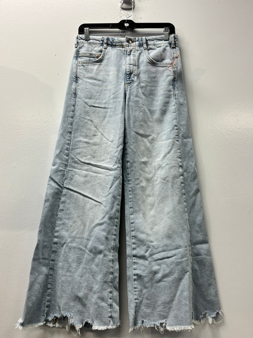 Vist Large View of Product Image Which is Used Pilcro Denim 0-25