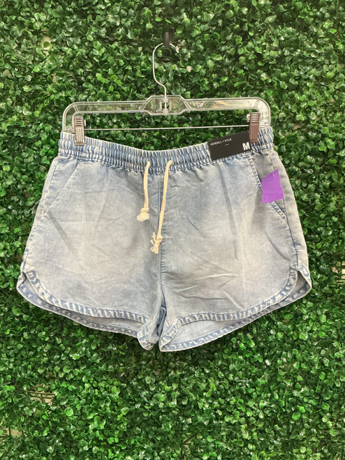 Vist Large View of Product Image Which is Used kendall Kylie Shorts M 8-10/28-30