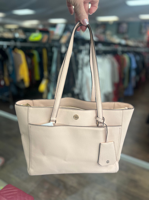 Vist Large View of Product Image Which is Used Tory Burch Small Leather Handbag