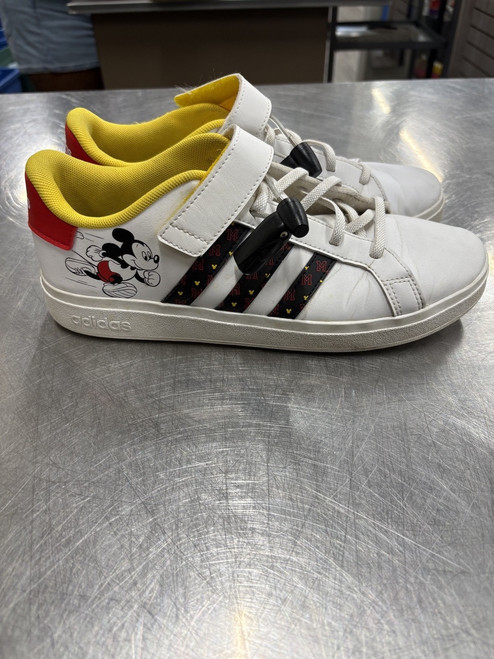 Vist Large View of Product Image Which is Used Mickey Mouse Adidas Casual Shoes 7
