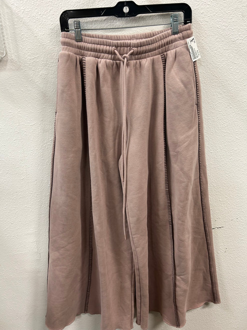 Vist Large View of Product Image Which is Used Ugg Australia Casual Pant 8-29