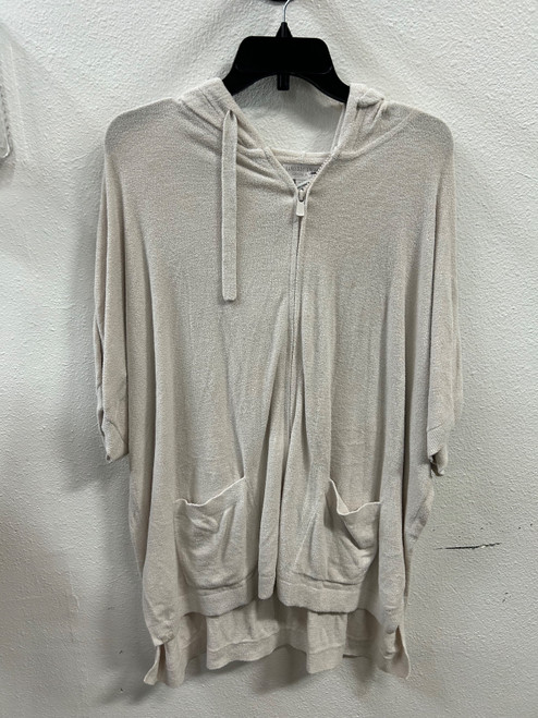 Vist Large View of Product Image Which is Used Barefoot Dreams Sweatshirt L-12/14