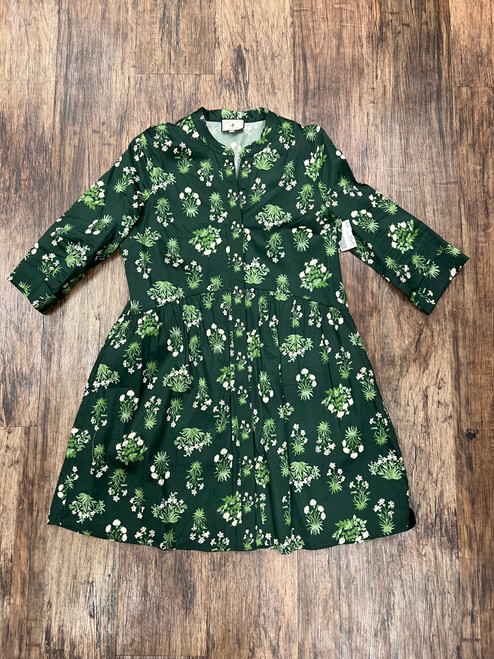 Vist Large View of Product Image Which is Used Tuckernuck Short Dress B M-8/10