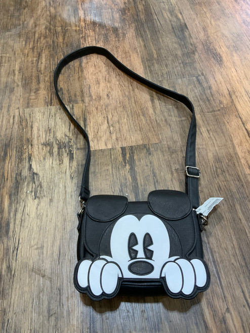 Vist Large View of Product Image Which is Used Unbranded Small Leather Handbag