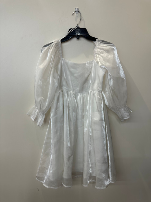 Vist Large View of Product Image Which is Used Entro Short Dress B S-4/6