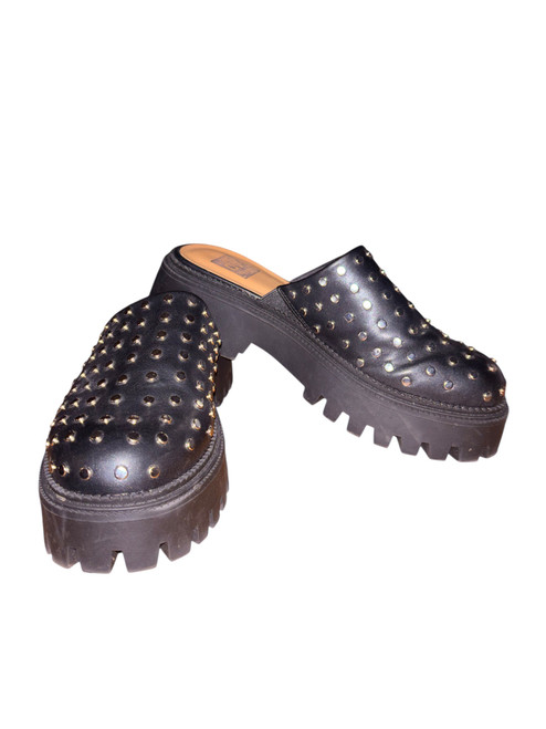 Vist Large View of Product Image Which is Used Dolce Vita Flats 8.5