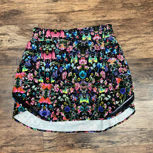 Vist Large View of Product Image Which is Used Lululemon Athletica Active Skirt 8-29