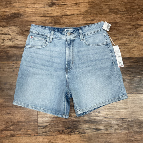 Vist Large View of Product Image Which is Used Hudson Shorts 4-27