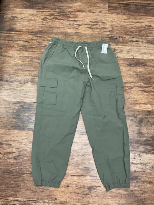 Vist Large View of Product Image Which is Used Vuori Casual Pant L 12-14/31-32