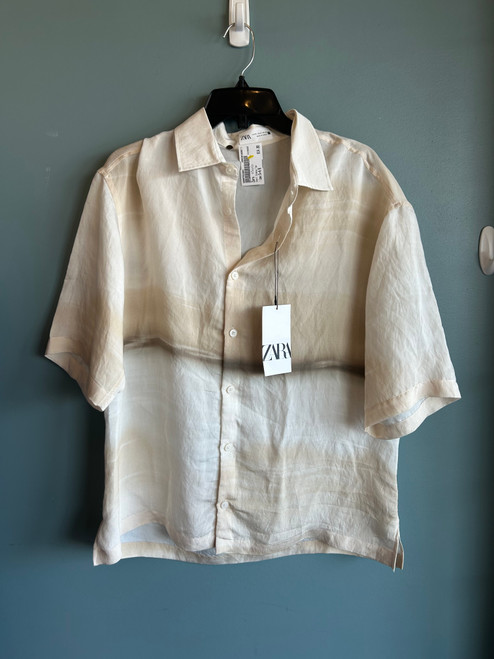 Vist Large View of Product Image Which is Used Men’s Zara Short Sleeve Top S-4/6