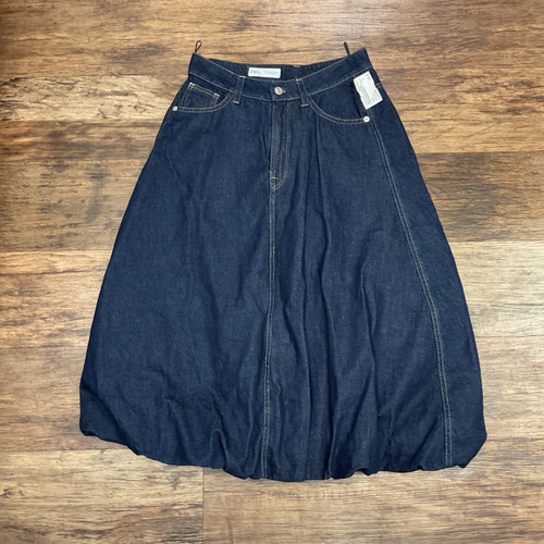 Vist Large View of Product Image Which is Used Zara Long Skirt 8-29