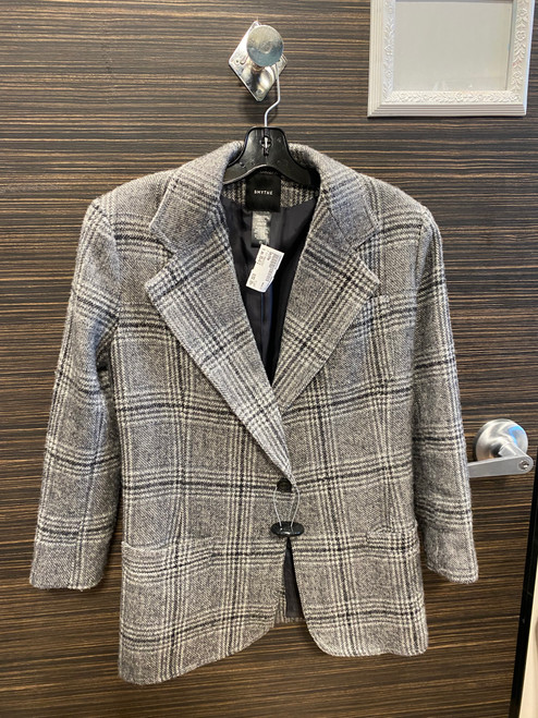 Vist Large View of Product Image Which is Used Smythe Short HeavyCoat XS-0/2