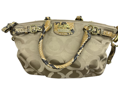 Vist Large View of Product Image Which is Used Coach Large Handbag